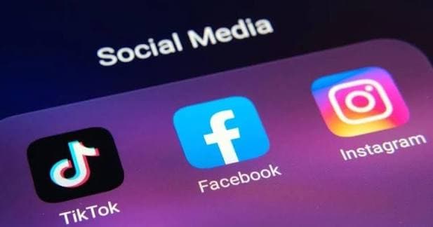 Social media marketing platforms displayed on a mobile screen